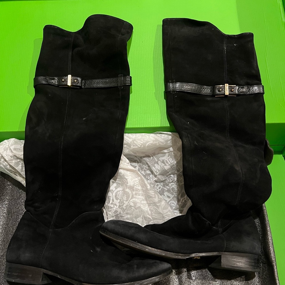 C. Wonder Black Over the Knee Boots with Classic Silhouette
